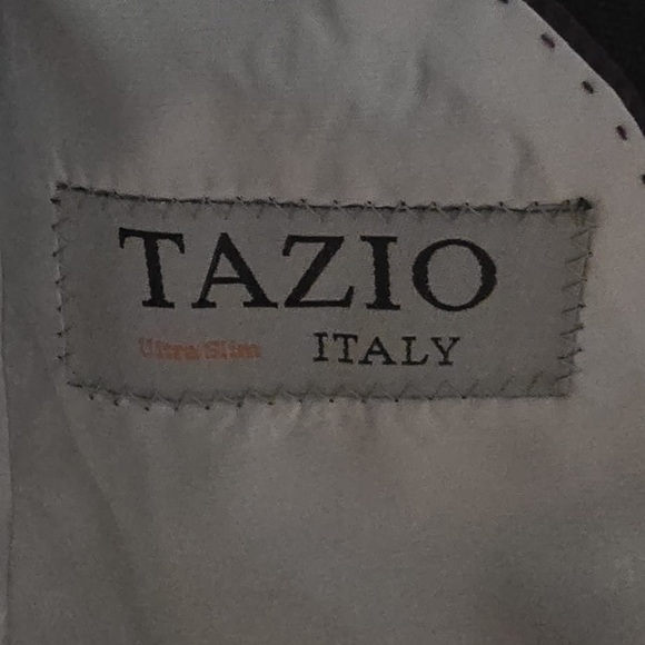 Black Sport Coat with Notched Lapel and Structured Shoulders Tazio ultra slim - Picture 3 of 8